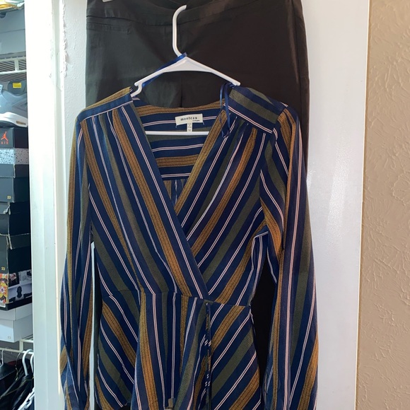 Medium sized shirt and US size 10 pants - Picture 4 of 4